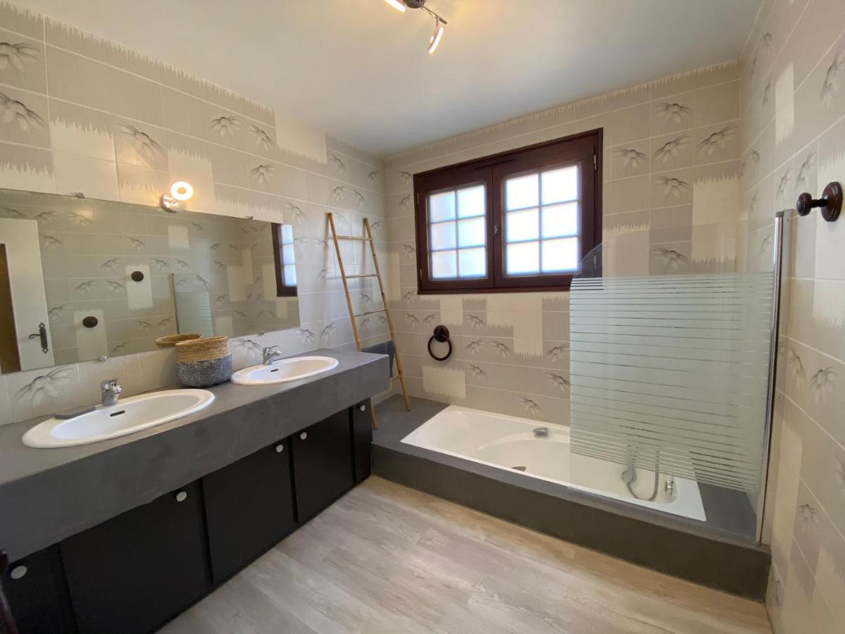 Gite Lavande Avec Piscine Privee Classe 4 Etoiles Lagorce  Exteriör bild