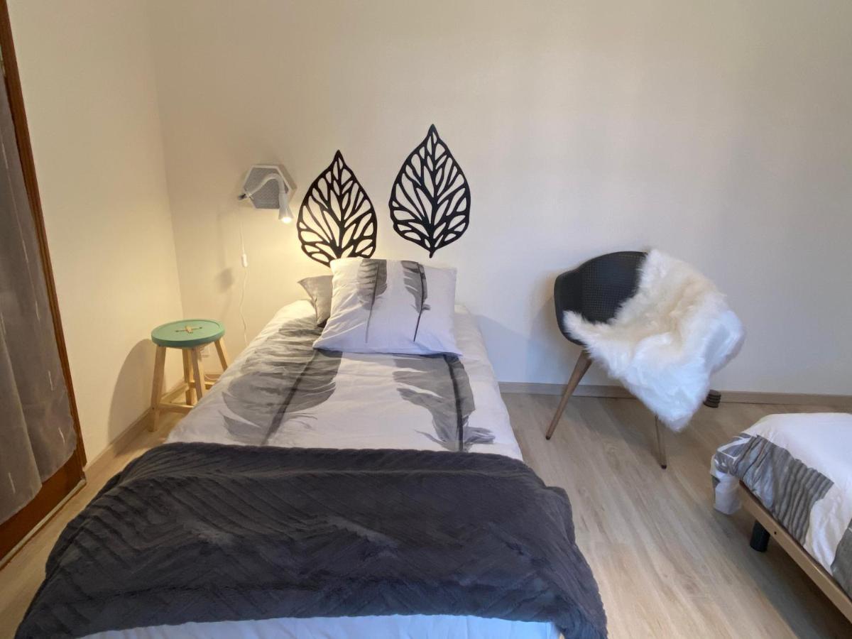 Gite Lavande Avec Piscine Privee Classe 4 Etoiles Lagorce  Exteriör bild